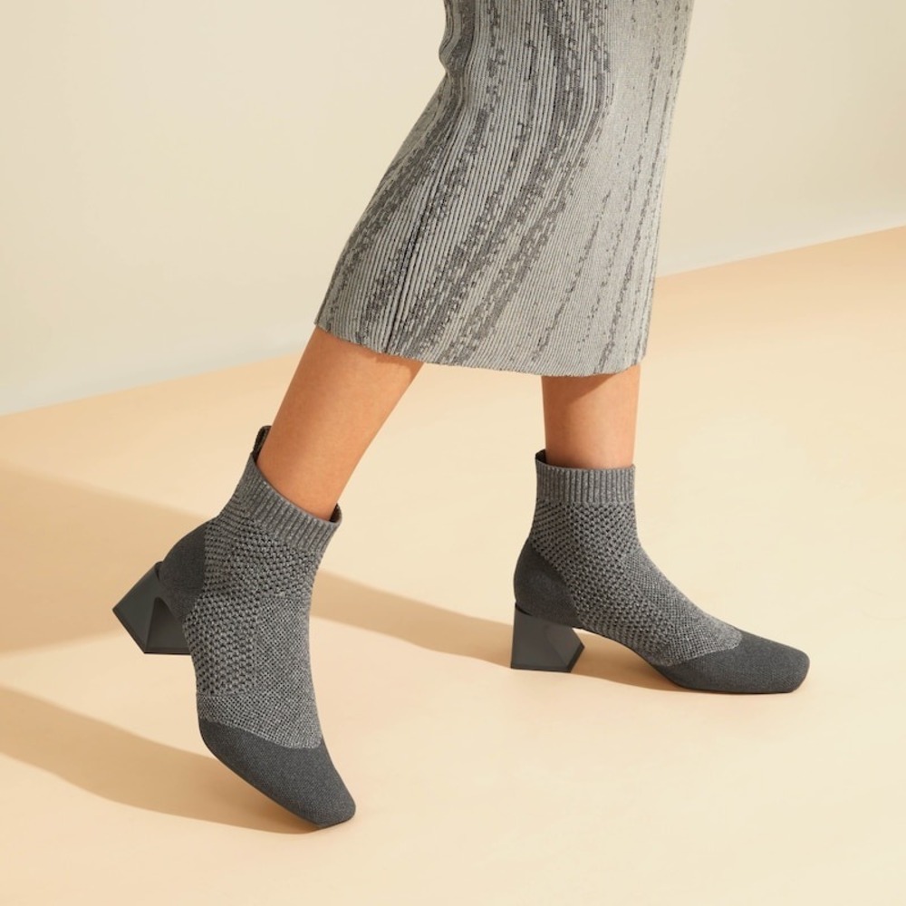 VIVAIA Grey Knit Sock Ankle Boots Block Heel Square Toe Size US 7.5 EU 38.5